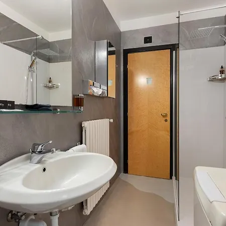 酒店 Casa Alle Colonne By Ancora 4*