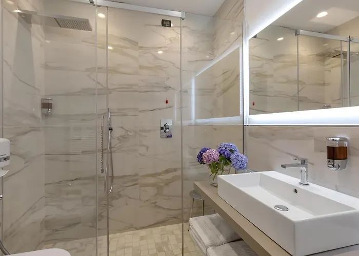 Casa Alle Colonne By Ancora Hotel 4*