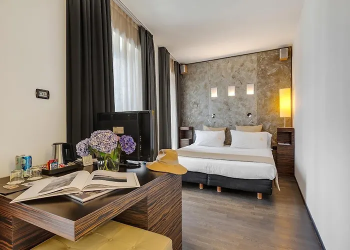 Casa Alle Colonne By Ancora 韦尔巴尼亚