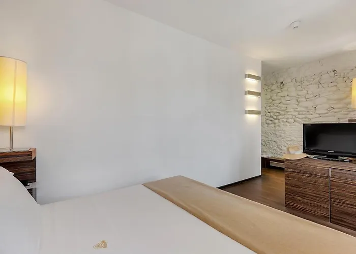 Casa Alle Colonne By Ancora ורבאניה