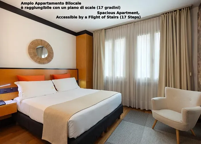 Casa Alle Colonne By Ancora 酒店 4*