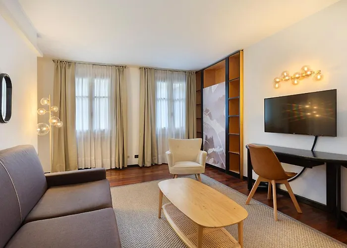 Casa Alle Colonne By Ancora 酒店 4*