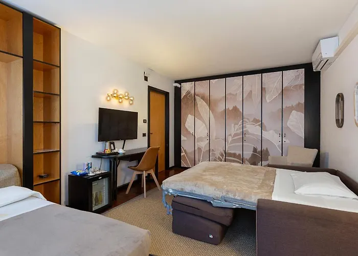 Casa Alle Colonne By Ancora 酒店 韦尔巴尼亚